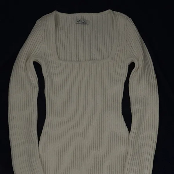 Hollister cream ribbed knit long sleeve dress, heavy, nice fabric - Image 2