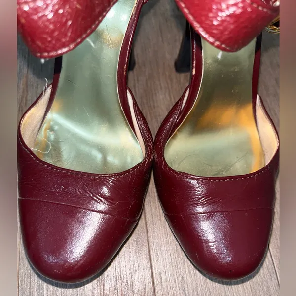 Michael Kors Burgundy Black Leather Heels 3.5in Size 6.5 - Image 3
