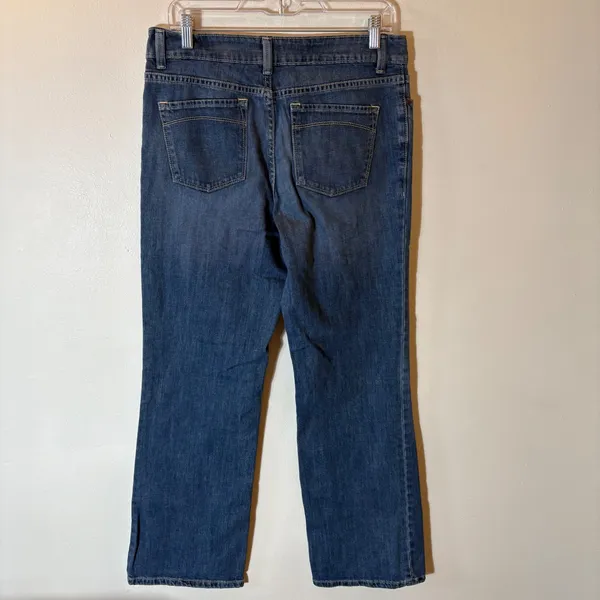 L.L. Bean‎ Favorite Jean Straight Leg Medium Wash Blue Denim Size 10 - Image 4