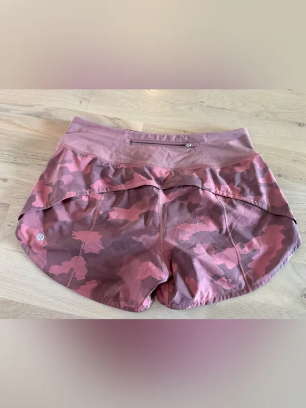 Lululemon Speed Up Mid-Rise Short 4" Heritage 365 Camo Brier Rose Multi size 8 - Image 12