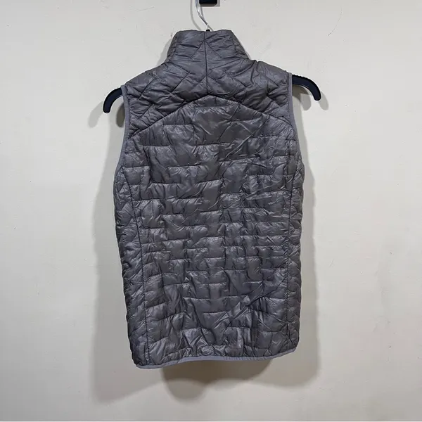 Patagonia Women's Nano Puff Insulated Vest grey size medium EUC - Image 8