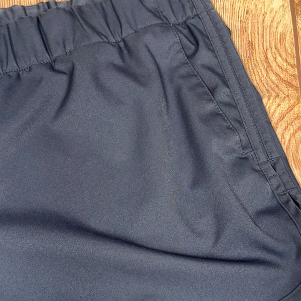 Columbia Women's Active Shorts XL - Image 4