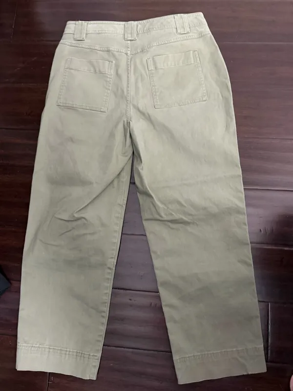 Brooks Brothers Women’s Cargo Cropped Wide Leg Pants in Khaki Green Size 8 - Image 4