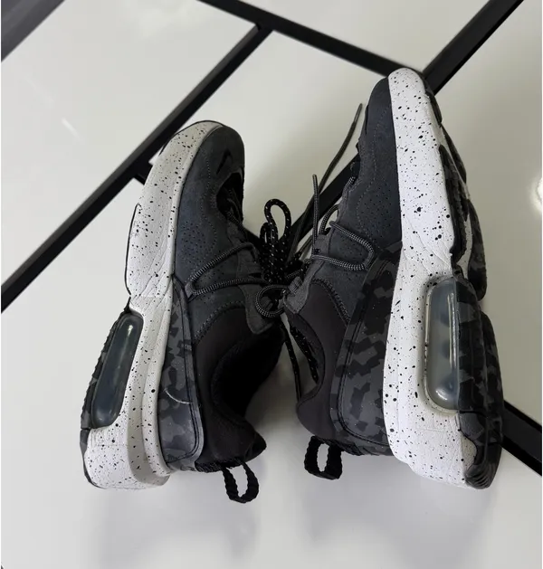 Nike Air Max Viva - Black/Dark Smoke Grey-Camo (Women's US Size 7.5) - Image 7
