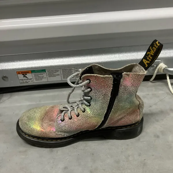 DR. MARTENS Pascal 1460 Iridescent Rainbow Lace Up Unicorn Suede Combat Boots 5 - Image 6