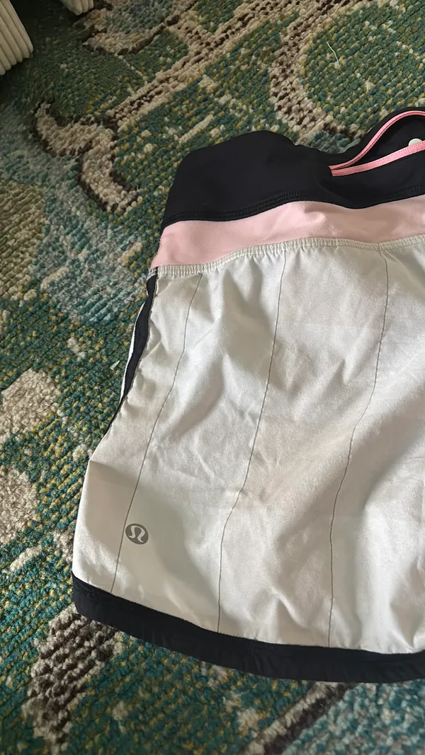 Lululemon speed up shorts - Image 4