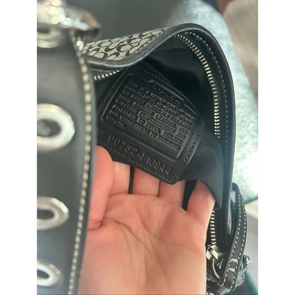 Coach Signature Authentic Vintage Double C Black Leather Trim Handbag M0769 - Image 7