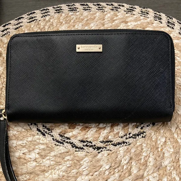 Kate Spade New York Black Leather‎ Zip Around Wristlet Wallet - Image 2