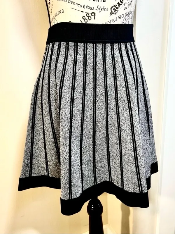 ALC Frank 💥Black Gray Marled Knit A-Line Flare Knit Skirt Pull-On Stretch Size S💛 - Image 12