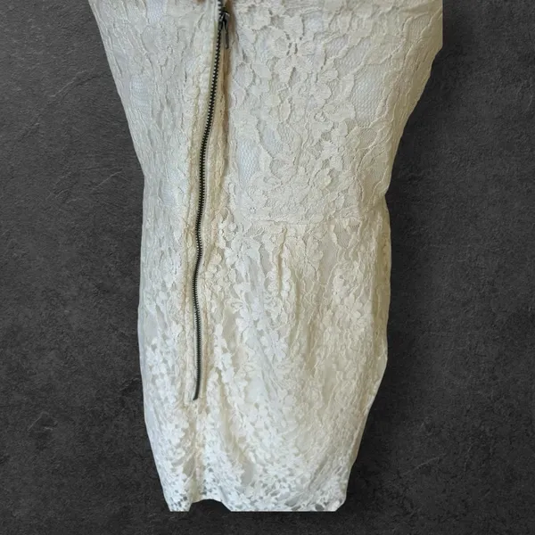 Free People Cream Strapless Lace Mini Dress size 12 Feminine Romantic Coquette - Image 5