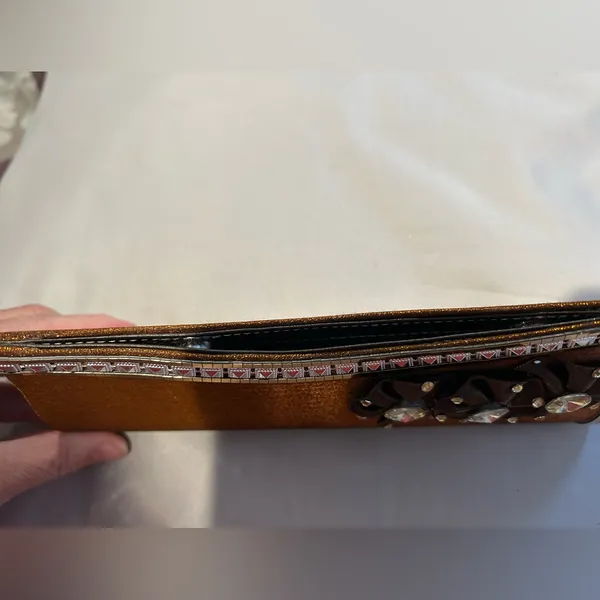 Vintage Elegant Brown Evening Clutch - Image 3