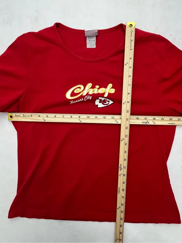 NFL For Her Kansas City Chiefs NFL Women's Red Graphic Logo T-Shirt XL - Image 8