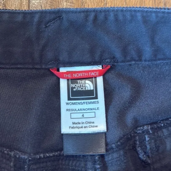 The North Face black corduroy wide leg pants size 4 - Image 4