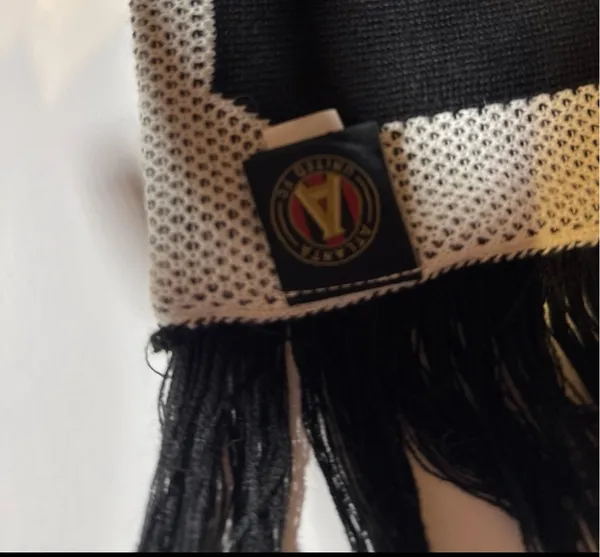 Adidas Atlanta untied scarf - Image 4