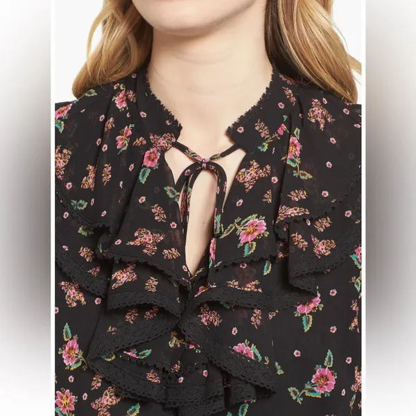 Rebecca Minkoff Devy Black/Pink Floral Ruffle Bell Sleeve Blouse Size Small - Image 3