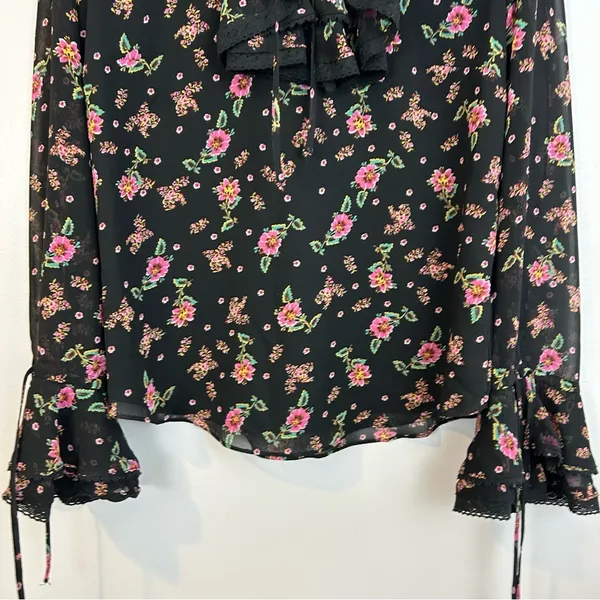 Rebecca Minkoff Devy Black/Pink Floral Ruffle Bell Sleeve Blouse Size Small - Image 14