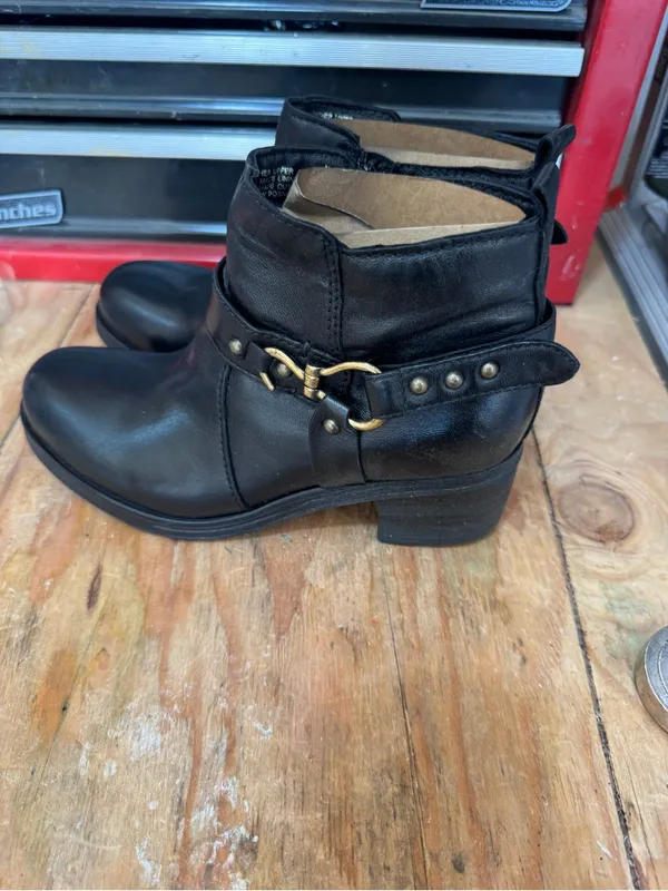 Miz Mooz Sydni Western Bootie Women's 7.5-8 Black New - Image 5
