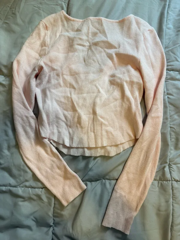 PacSun LA Hearts Long Sleeve Top Crop - Image 3