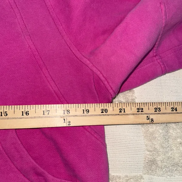 Lululemon Scuba Oversized Funnel Neck Half-Zip
Ripened Raspberry XS/S‎ - Image 4