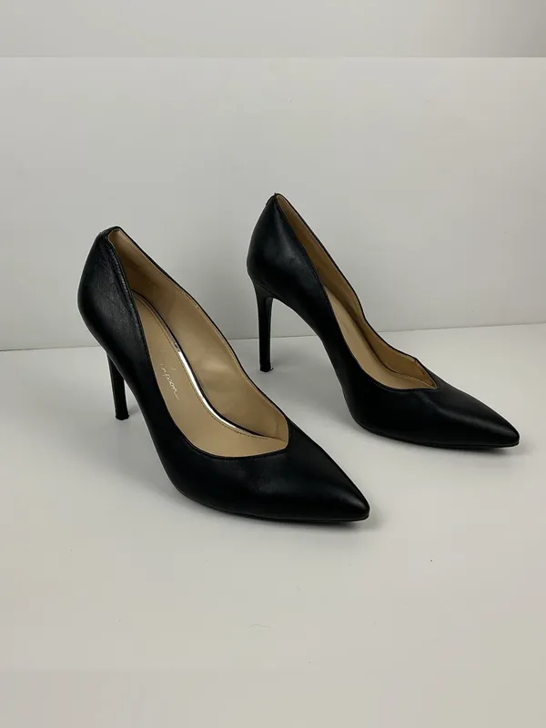 Pointed Toe Black Pumps Pointed Toe Size 8 Heels Jessica Simpson 4 inches - Image 3