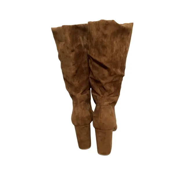 New. Chinese Laundry suede boots. Size 8 1/2. Retails $99 - Image 5