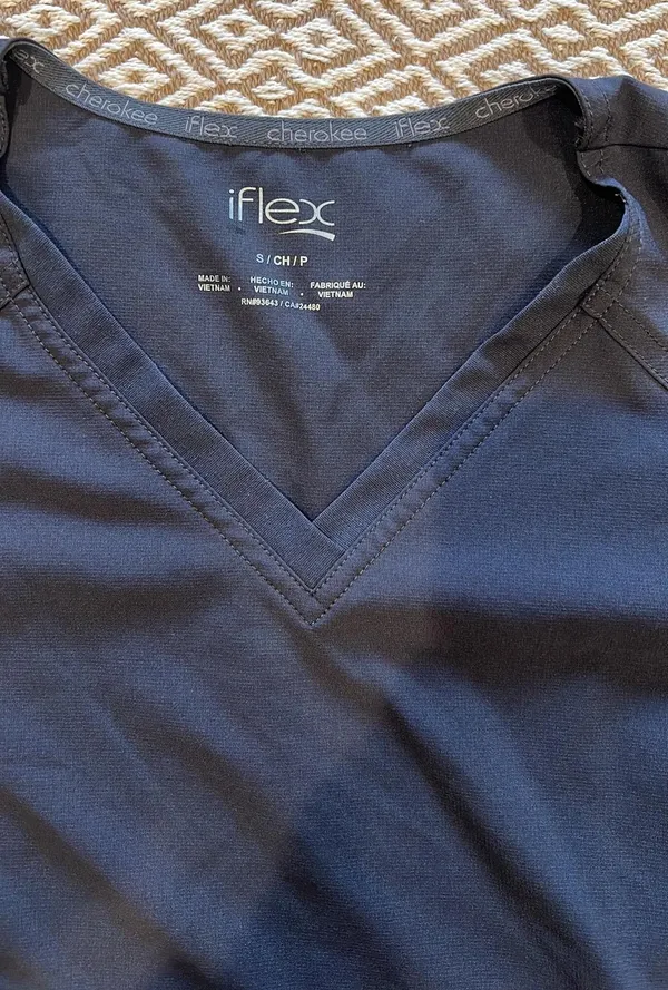 Cherokee Scrub Top - Image 3