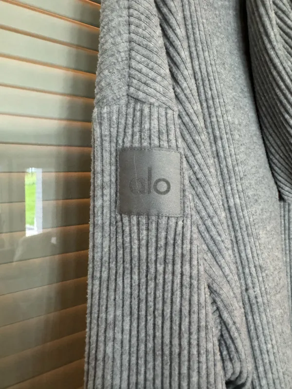 Alo Muse Hoodie Athletic Heather Grey - Image 6