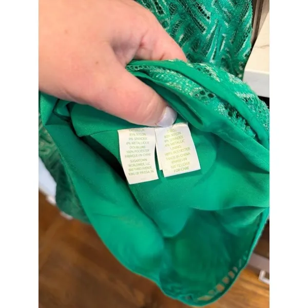 Lilly Pulitzer Blue With Gold Accents Sheath Dress-Size 4 Open Back-3/4 Sleeve!! - Image 5