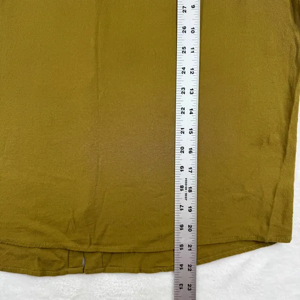 Madewell Womens Central Shirt Short Sleeve V-Neck Button Back Olive‎ Green Small - Image 4