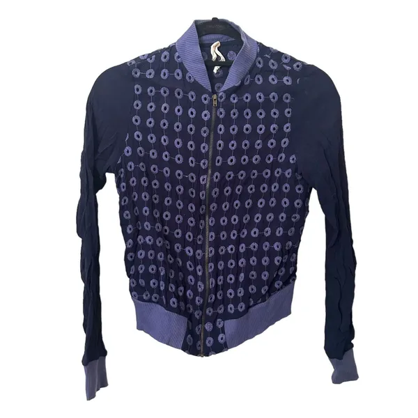 ANTHROPOLOGIE Amadi Eyelet Zippered Light Bomber‎ Jacket Sz Small - Image 2