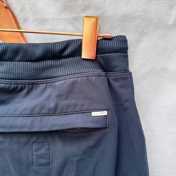 Vuori | Meta Jogger Drawstring Tapered Performance Pants In Ink Navy Blue Large - Image 5