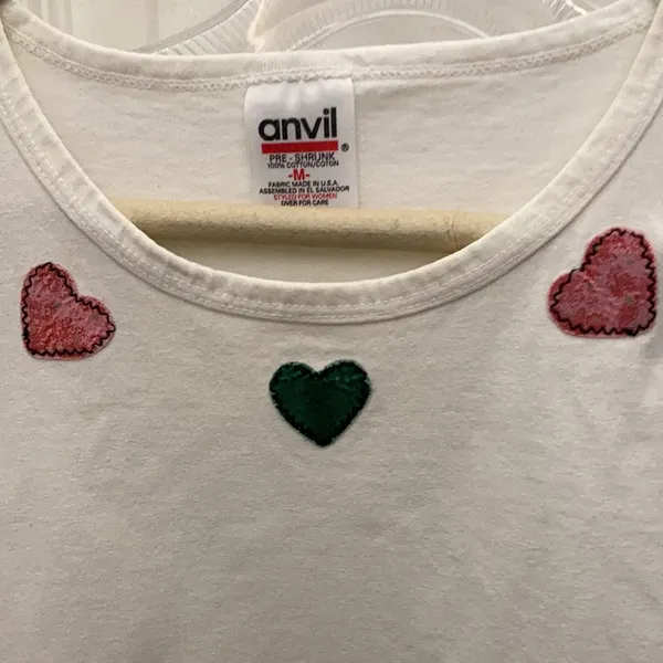 FINAL MARKDOWN Cute anvil tee (M) - Image 2
