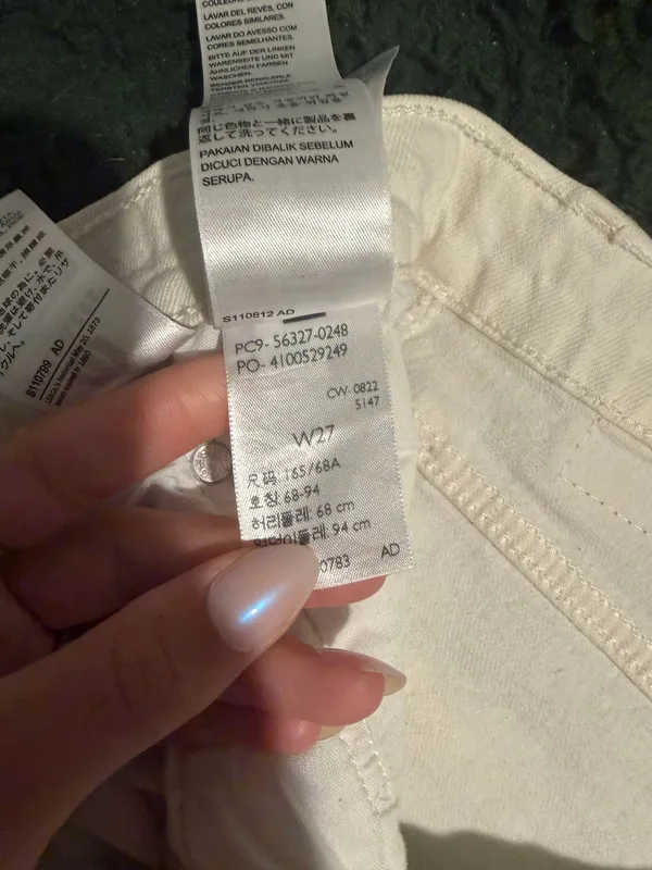 Levi’s Shorts 501 - Image 8