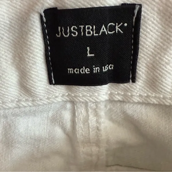 Just Black Denim White Ram Edge Hem Mini Skirt Women’s Sz L - Image 3