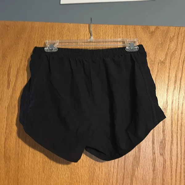 Under Armour Black Athletic Shorts - Image 4