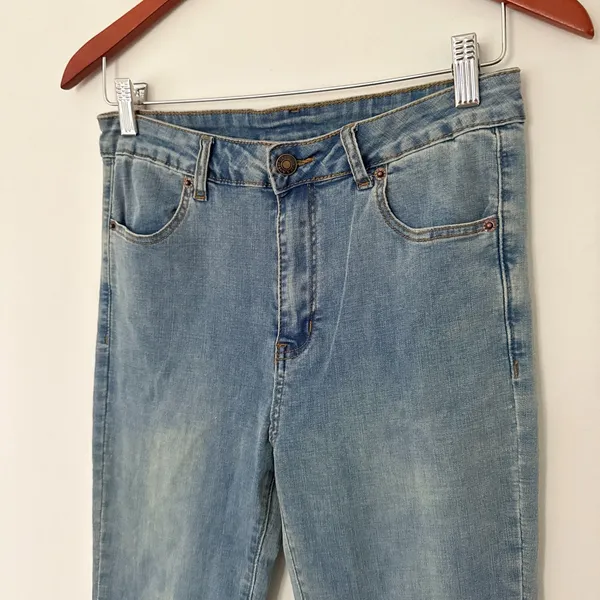 NWT Aaron and Amber Light Blue Flare Bell Bottom Jeans Raw Hem High Waist Sz M - Image 5