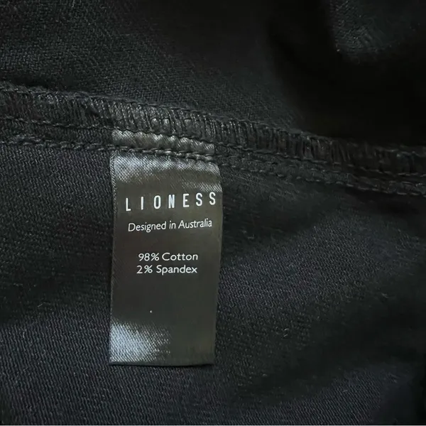 LIONESS Lola Black Denim Mini Skirt NEW Size 6 - Image 10