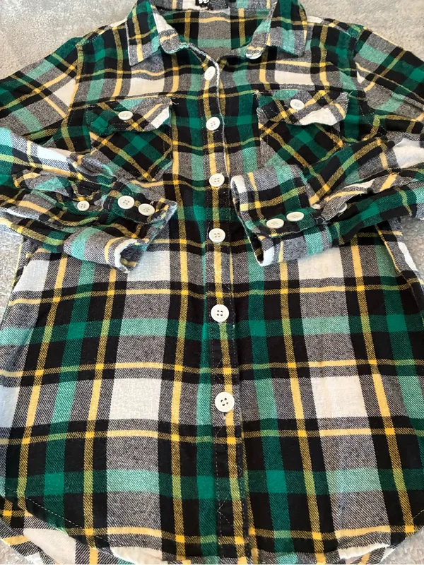 Women’s Planet Gold Brand Green Plaid Long-Sleeve Flannel Shirt Size Small - Image 2
