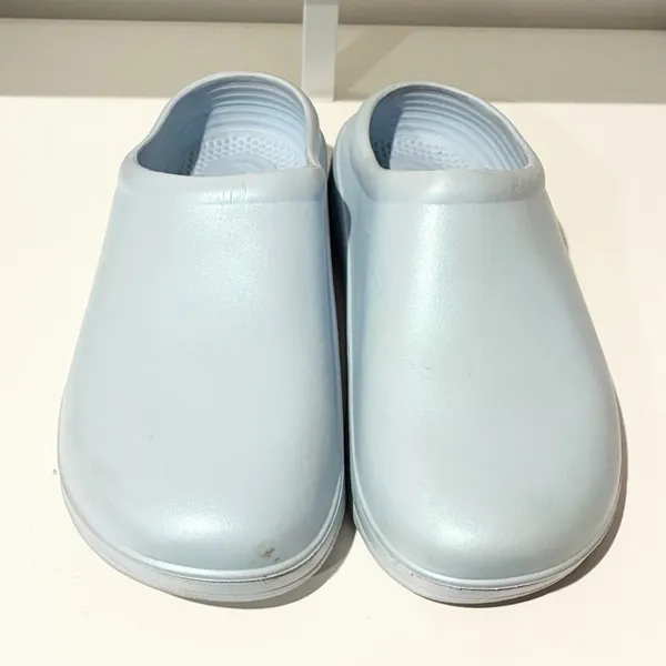 Totes Everywear Iridescent Blue‎ Women's Clog Rubber Size 10 Slip on Mule - Image 2