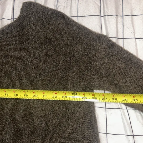 S/M Women's Brown Wool Mixed Blend. Grade & Gather Sweater Three-Quarter Sleeve. - Image 4