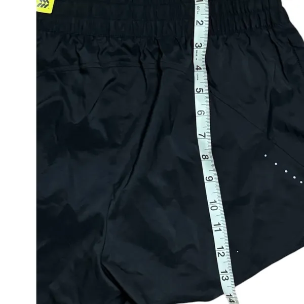All in Motion Women's Active Workout Running Shorts Sz S New with Tag - Image 3