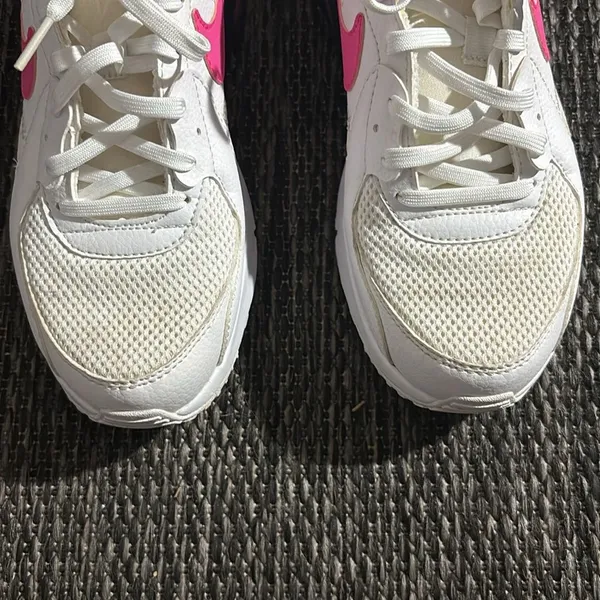 Nike Air Max Excee Shoes White Pink Navy Size 8 - Image 4