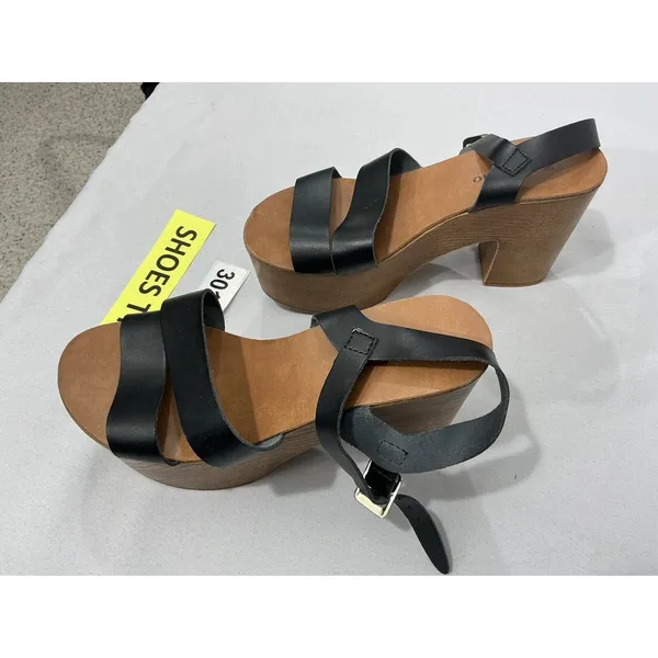 Womans Zigisoho Logic 6 Black Ankle Strap 2 Band Platform Wood Heel Sandals - Image 3