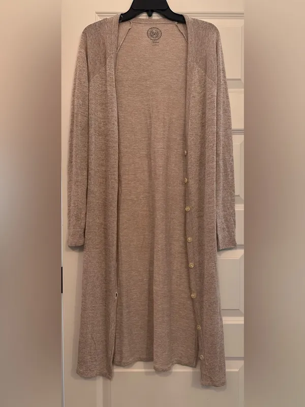 SO Light Taupe Button-Front Women’s Cardigan - Image 2