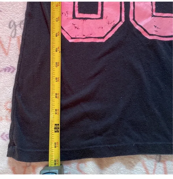 Vintage Y2K Victoria's Secret black v neck tee - Image 4