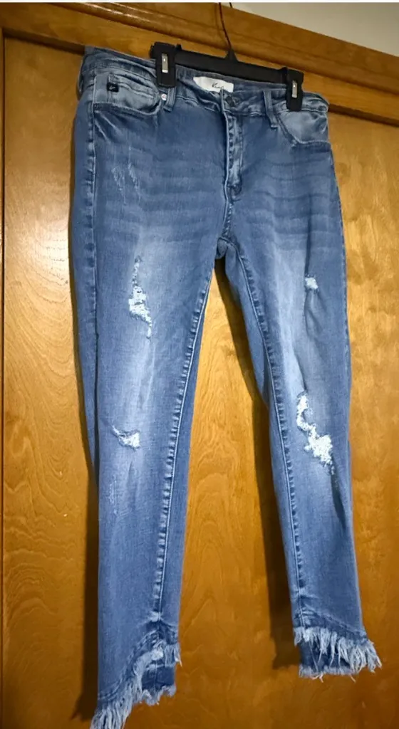 KanCan Mid Rise Distressed Fringe Hem Ankle Skinny Jeans Size 13 30 KC6204M - Image 7