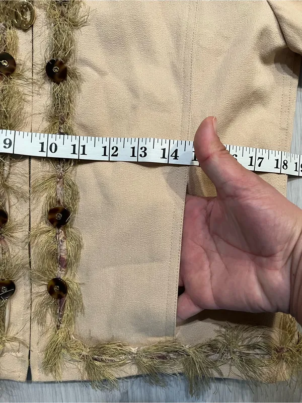 St. John by Marie Gray Beige
Collared Full‎ Zip Jacket Size S - Image 12
