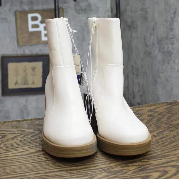 Universal Thread Jenna Platform Boots with Memory Foam Insole Off White 6M - Image 3
