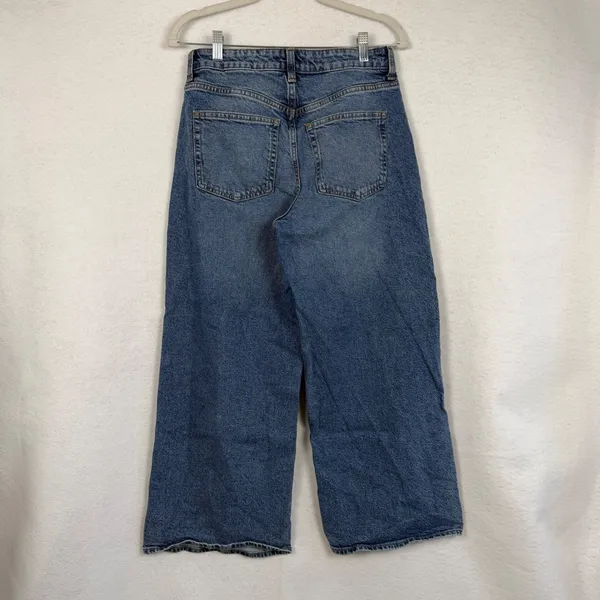 H&M Womens High Waist Wide Leg Cropped Jeans Medium Wash Blue‎ Petite Friendly 6 - Image 5