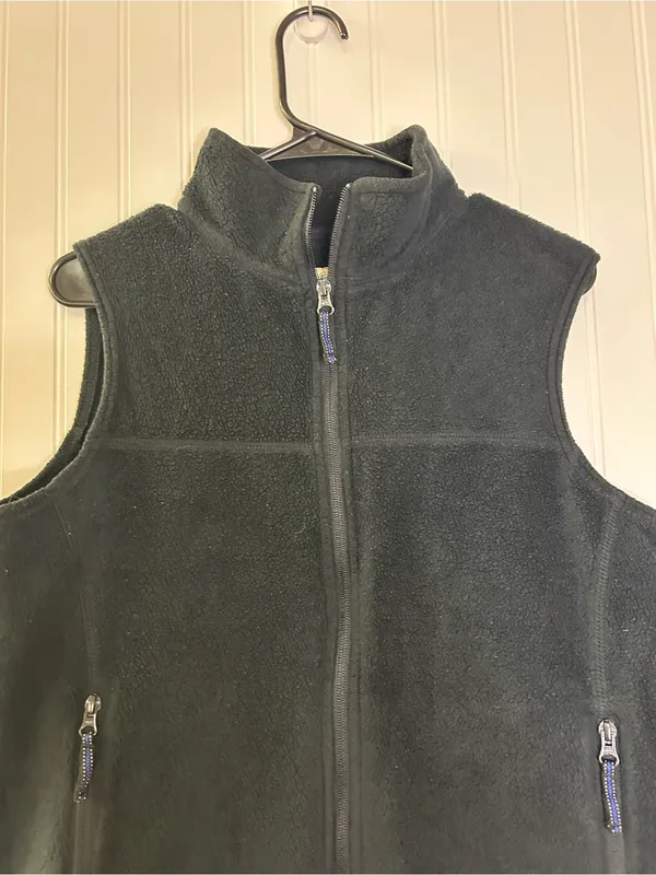 Cabela's Women's Fleece Zipped Sweater Vest Size Large - Image 3
